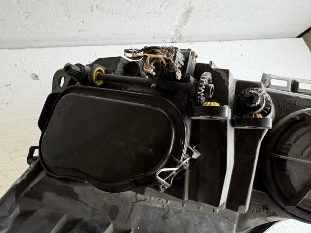 18393 Opel Corsa D 2006-2014 Jobb első Lámpa  Fényszóró