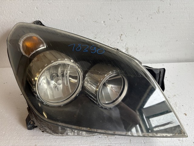 18390 Opel Astra H 2004-2010 Jobb első Lámpa Fényszóró