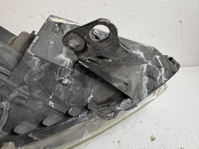 18392 Opel Zafira B 2005-2014 Jobb első Lámpa Fényszóró