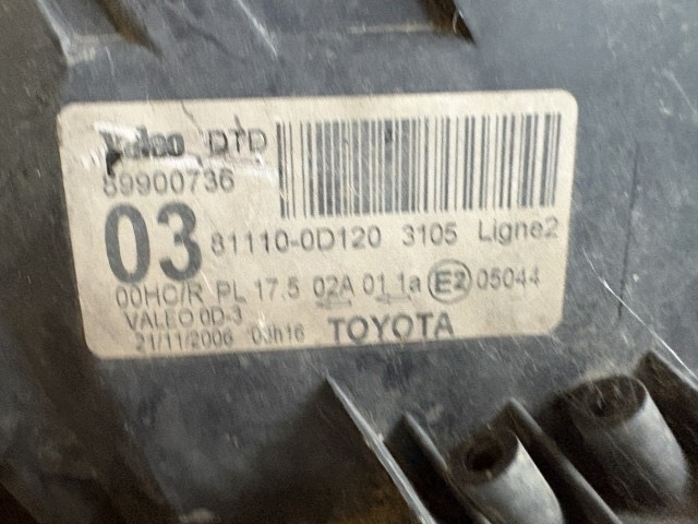 18394 Toyota Yaris II. 2005-2011(xp90) Jobb első Lámpa Fényszóró