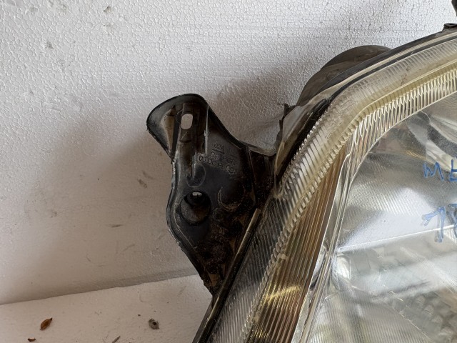 18406 Opel Meriva A 2003-2010 Bal első Lámpa Fényszóró