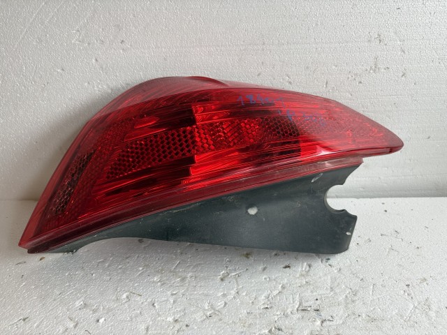 18401 Peugeot 308 I 2007-2014  Jobb hátsó Lámpa