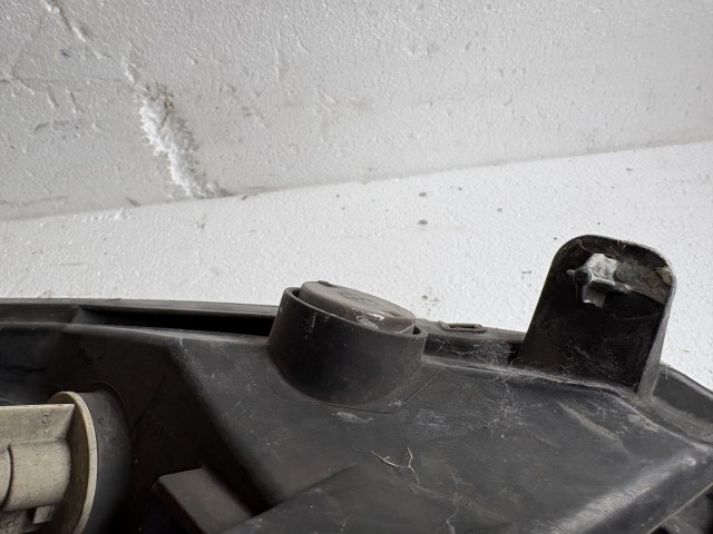 18397 Renault Trafic II. 2001 Jobb első Lámpa Fényszóró