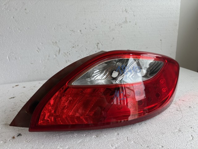 18410 Mazda 2 2006-2012 Jobb hátsó Lámpa