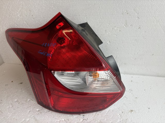 18408 Ford Focus Mk3 2011-2018 Kombi Bal hátsó Lámpa