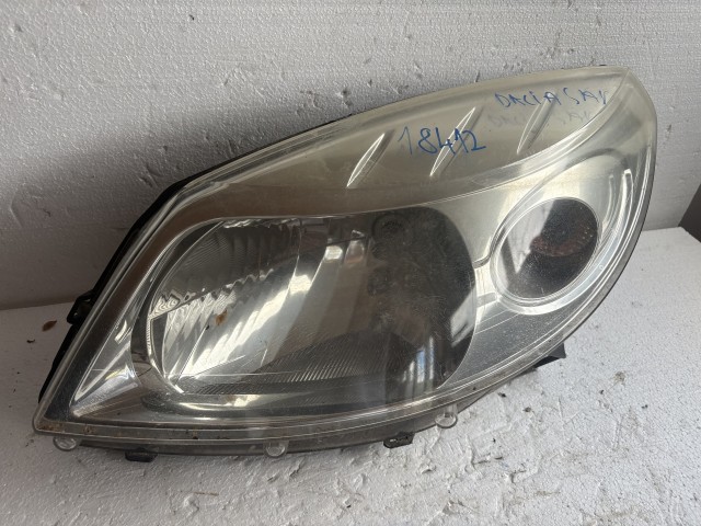 18412 Dacia Sandero I 2008-2013 Bal első Lámpa Fényszóró