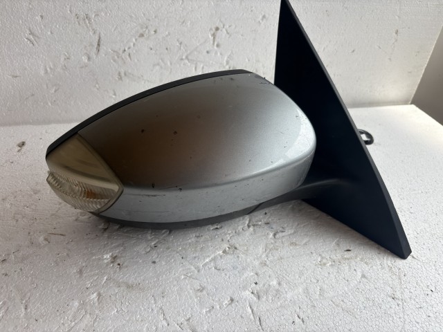 18419 Ford S-MAX  2006-2014 Jobb Tükör Használt  Ezüst