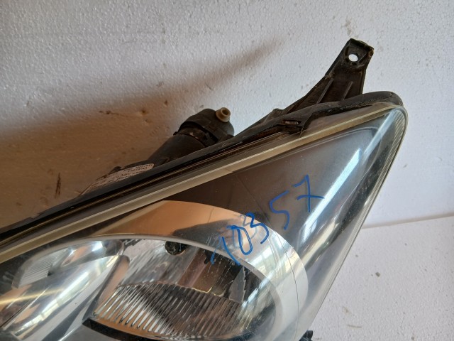 18357 Toyota Aygo 2005-2014 Bal első Lámpa Fényszóró