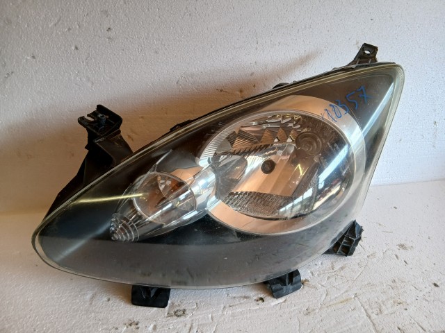 18357 Toyota Aygo 2005-2014 Bal első Lámpa Fényszóró