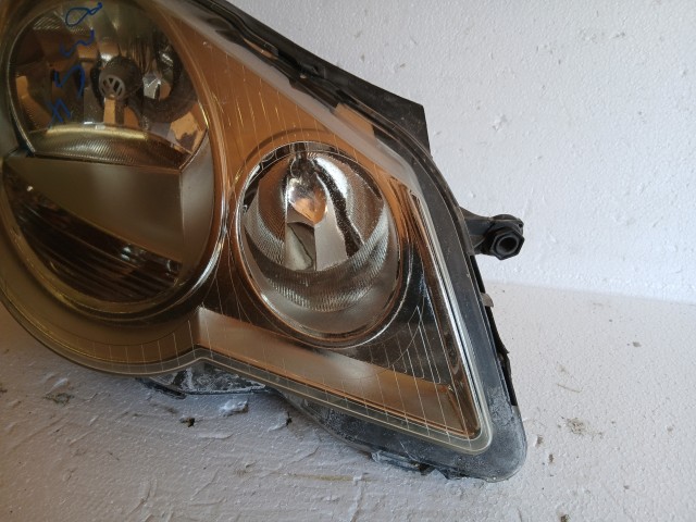 18354 Volkswagen Polo IV 2002-2009 Jobb első Lámpa Fényszóró