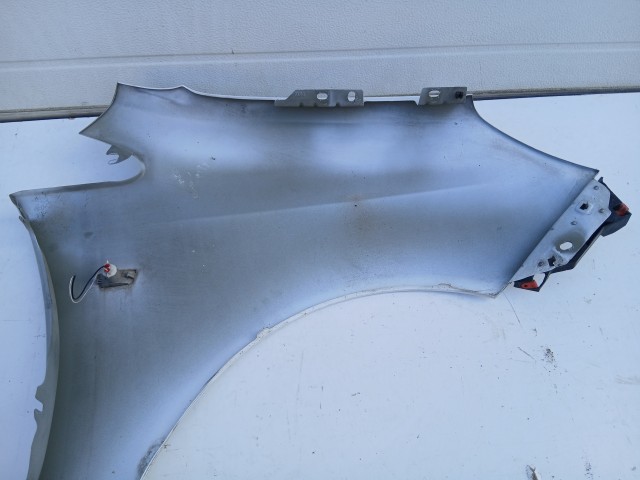 18318 Opel Corsa D 2006-2014 Bal első Sárvédő Fehér