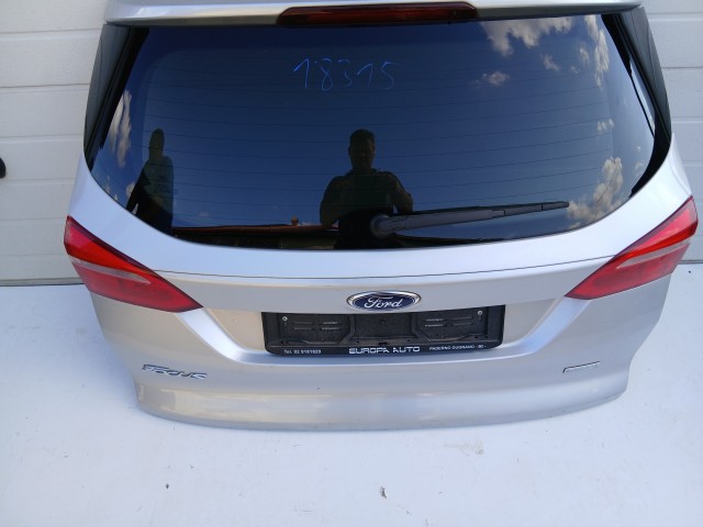18315 Ford Focus Mk3 2011-2018 Kombi Csomagtérajtó Használt  Ezüst