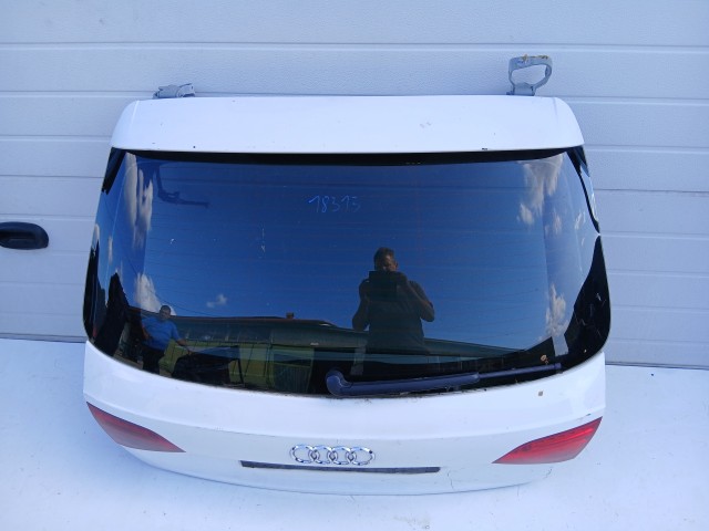 18313 Audi A4 (B8 - 8K) 2008-2015 Kombi Csomagtérajtó Használt  Feher