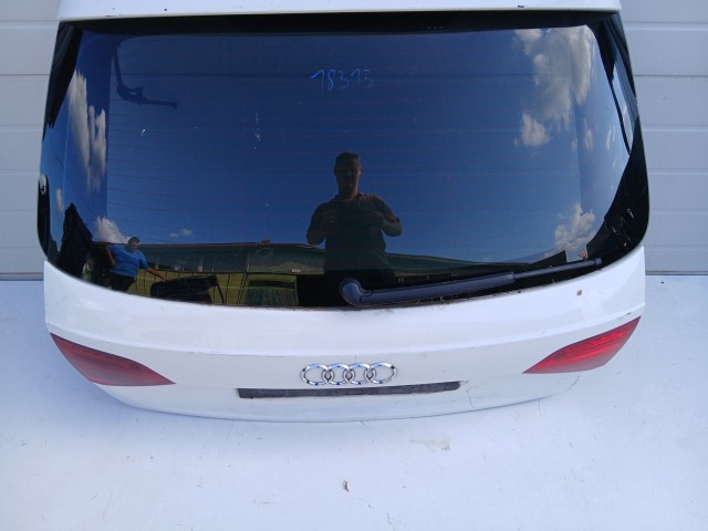 18313 Audi A4 (B8 - 8K) 2008-2015 Kombi Csomagtérajtó Használt  Feher
