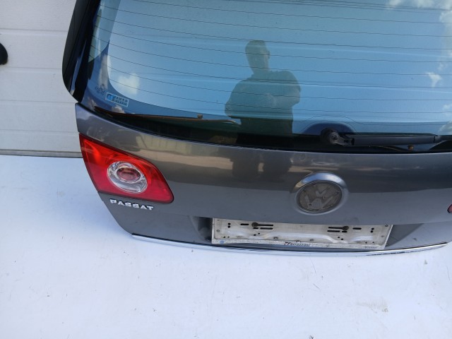 18311 Volkswagen Passat B6 2005-2010 Csomagtérajtó Használt  Grafit