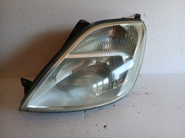 18310 Ford Fiesta v 2004-2008 Bal első Lámpa Fényszóró