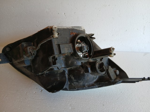 18310 Ford Fiesta v 2004-2008 Bal első Lámpa Fényszóró