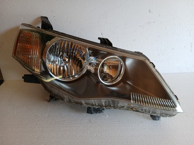 18300 Mitsubishi Outlander II 2006-2012 Jobb első Lámpa Fényszóró Xenon