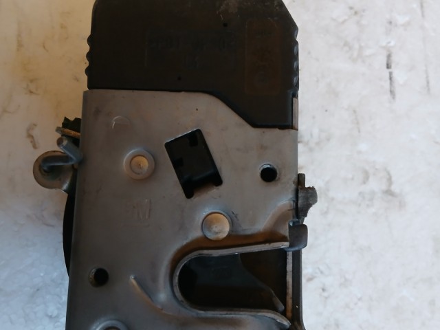 Opel Meriva A 2003-2010 bal első Ajtózár