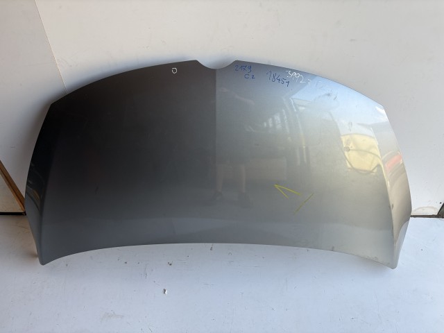 18451 Opel Zafira C 2011-2017 Motorháztető Használt Ezüst  Z179 