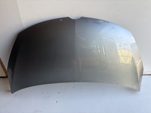 18451 Opel Zafira C 2011-2017 Motorháztető Használt Ezüst  Z179 