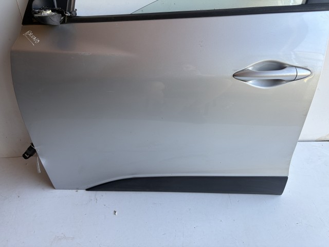 18455 Hyundai IX35 2010 Bal első Ajtó Ezüst