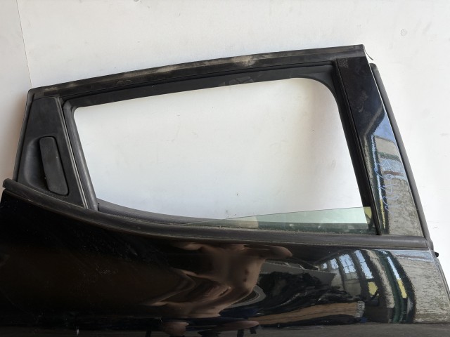 18463 Renault CLIO IV 2013-2019 Jobb hátsó Ajtó Fekete