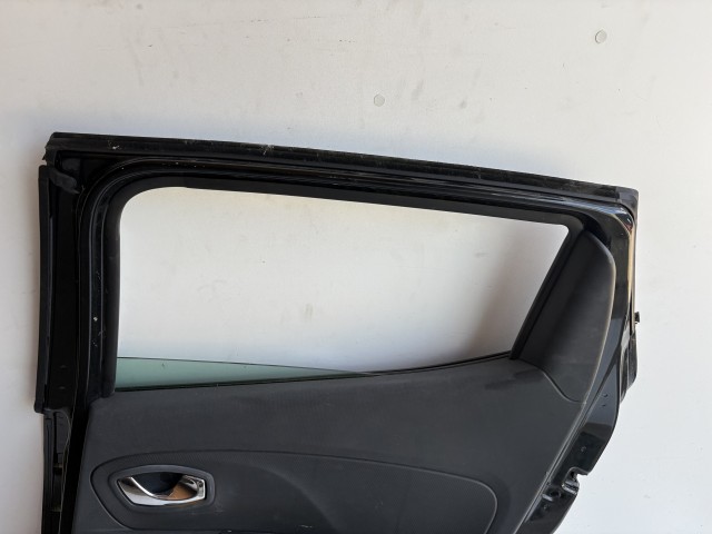 18463 Renault CLIO IV 2013-2019 Jobb hátsó Ajtó Fekete