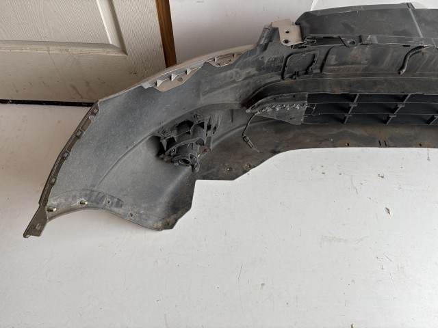 18481 Nissan QASHQAI (J10) 2007-2013 első Lökhárító Pezsgő