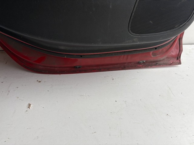 18477 Opel Zafira C 2011-2017 Bal hátsó Ajtó Piros Z50B