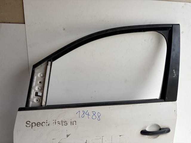 18488 Volkswagen Caddy III. 2003-2015 Bal első Ajtó Fehér