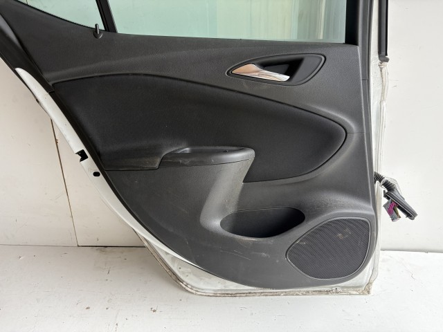 18491 Opel Astra K 2015-2021 Bal hátsó Ajtó Fehér 5 ajtós