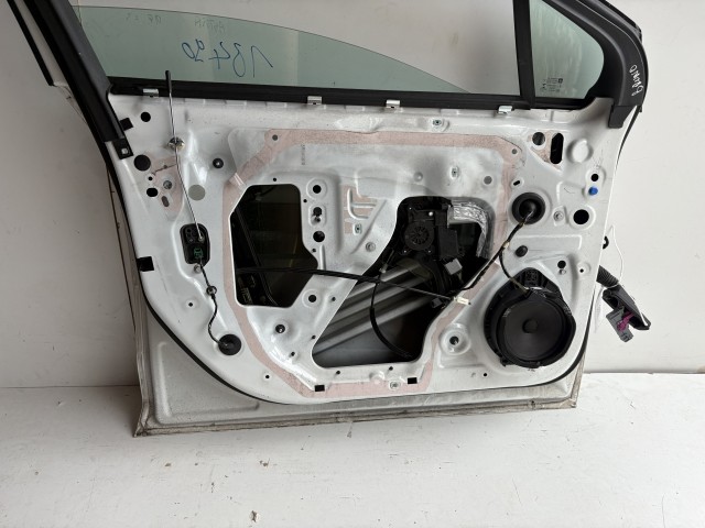 18490 Opel Astra K 2015-2021 Bal első Ajtó Fehér 
