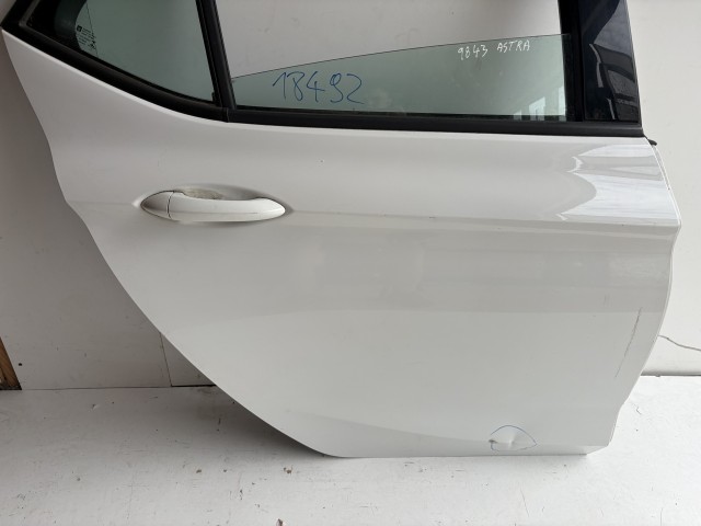 18492 Opel Astra K 2015-2021 Jobb hátsó Ajtó Fehér 5 ajtós