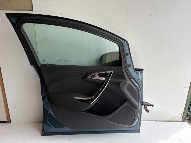 18496 Opel Astra J 2009-2015 Bal első Ajtó Kék