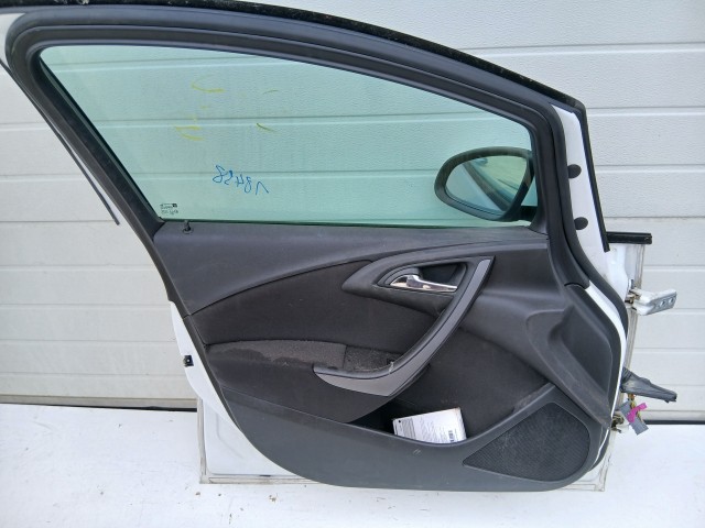 18498 Opel Astra J 2009-2015 Bal első Ajtó Fehér Z40r