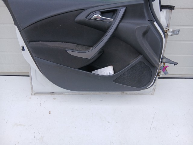 18498 Opel Astra J 2009-2015 Bal első Ajtó Fehér Z40r