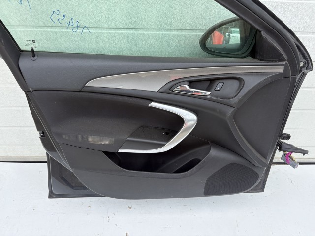18499 Opel Insignia 2008-2016 Bal első Ajtó fekete z22c