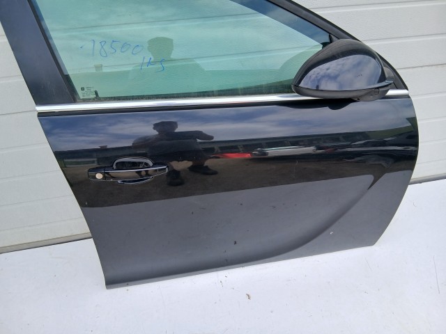 18500 Opel Insignia 2008-2016 Jobb első Ajtó Fekete Z22c