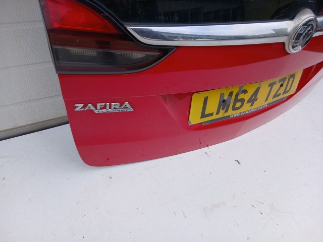 18505 Opel Zafira C 2011-2017 Csomagtérajtó Használt Z50b Pitos