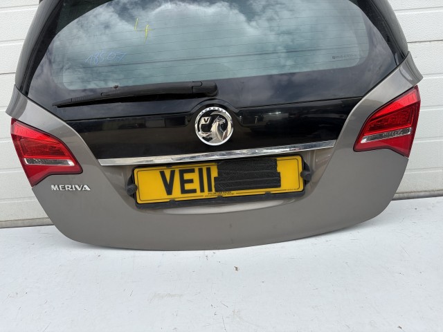 18507 Opel Meriva B 2010-2017 Csomagtérajtó Használt Z40W Barna 