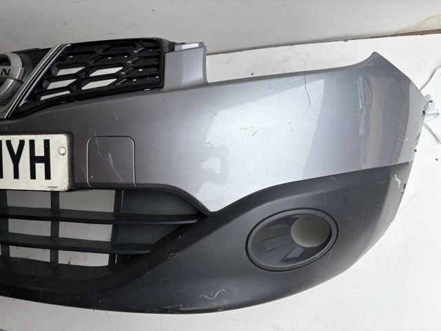 18482 Nissan QASHQAI (J10) 2007-2013 első Lökhárító Ezüst