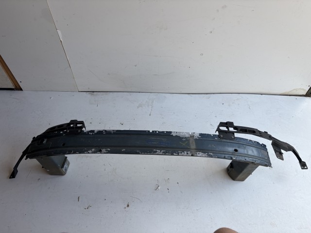Opel Astra J 2009-2015 első Lökhárító merevítő