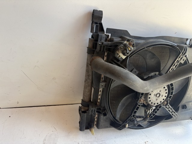 Opel Corsa E 2014- 2014-2019 hűtősor Használt