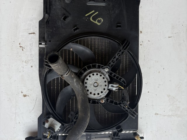 Opel Corsa E 1.4 Benzin B14xer hűtősor