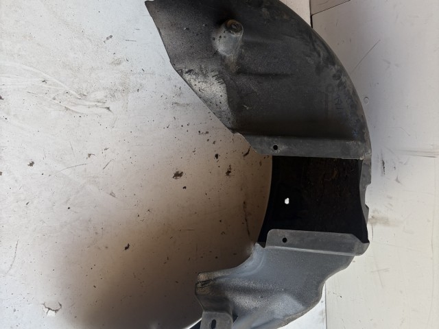Opel Zafira C 2011-2017  jobb hátsó Kerékjárati dobbetét