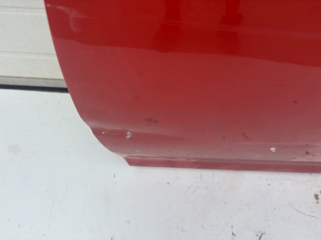 18680 Opel Corsa D 2006-2014 Bal első Ajtó Piros 3 ajtós sérült