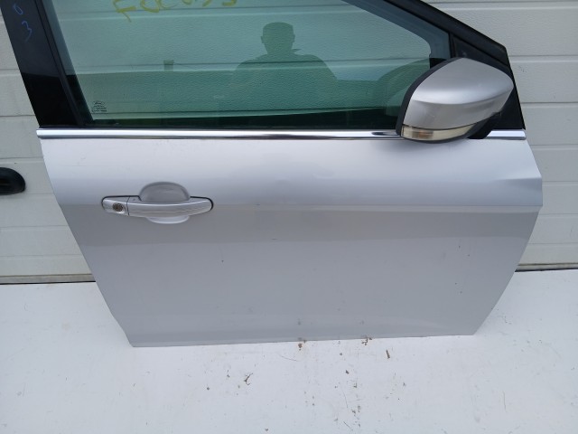 18703 Ford Focus Mk3 2011-2018 Jobb első Ajtó Ezüst