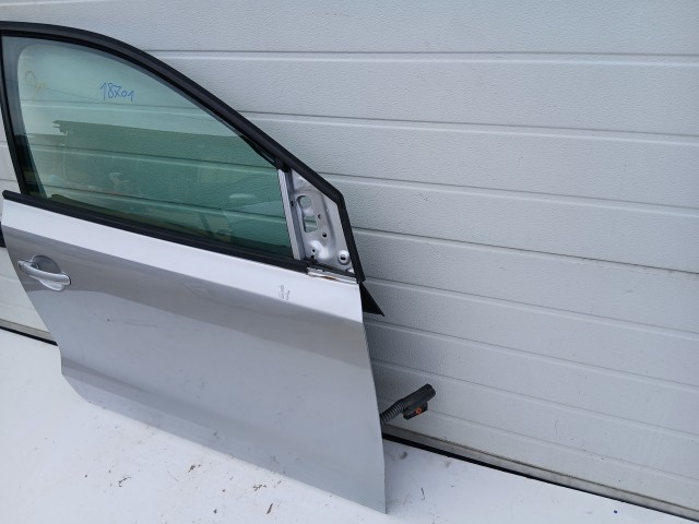 18701 Volkswagen Polo 6r 2009-2017 Jobb első Ajtó Ezüst La7w