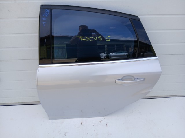 18708 Ford Focus Mk3 2011-2018 Bal hátsó Ajtó Ezüst 5 ajtós